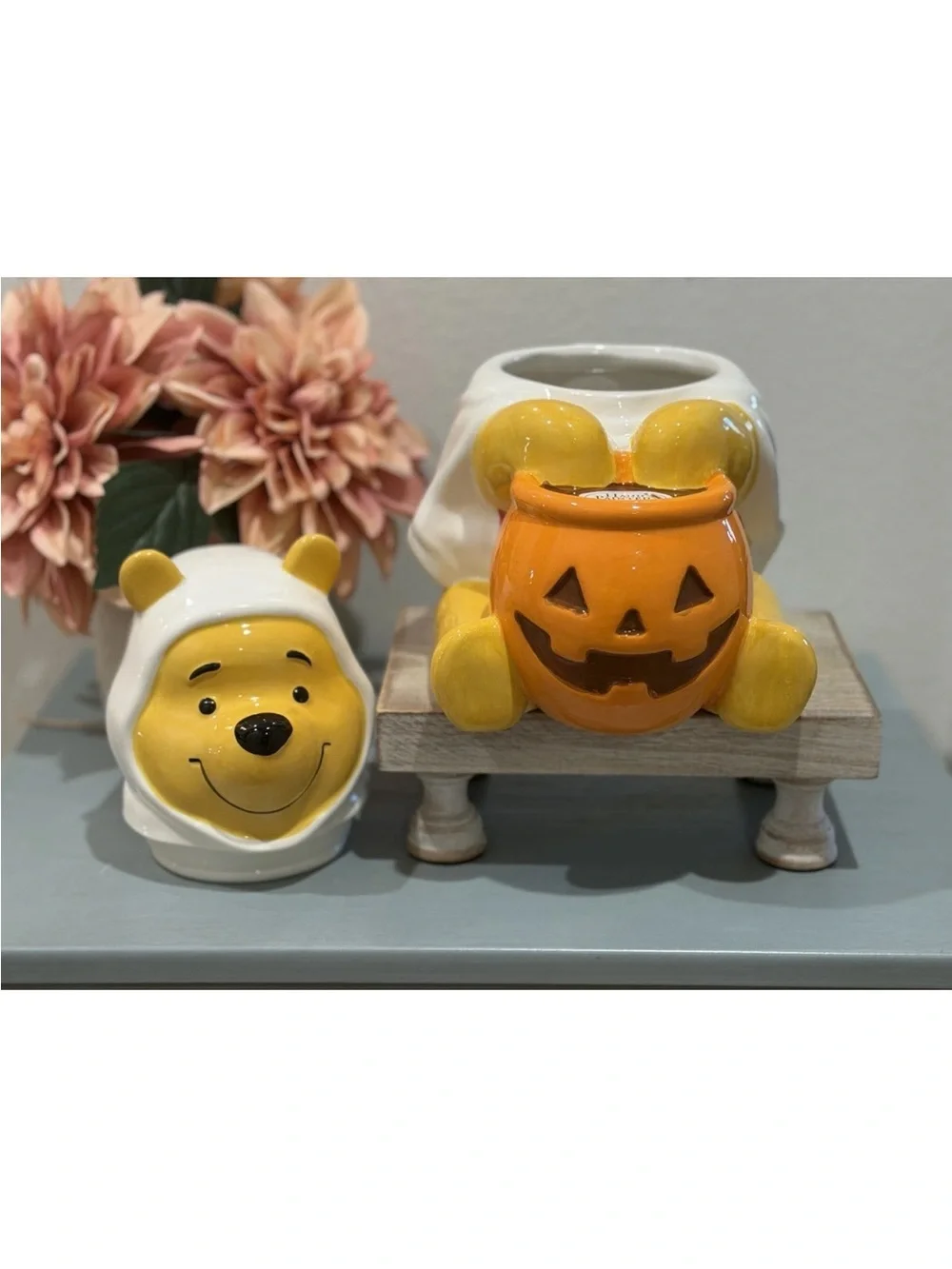 New Winnie the Pooh Ghost With Jack-O-Lantern Pumpkin Cookie Jar Disney